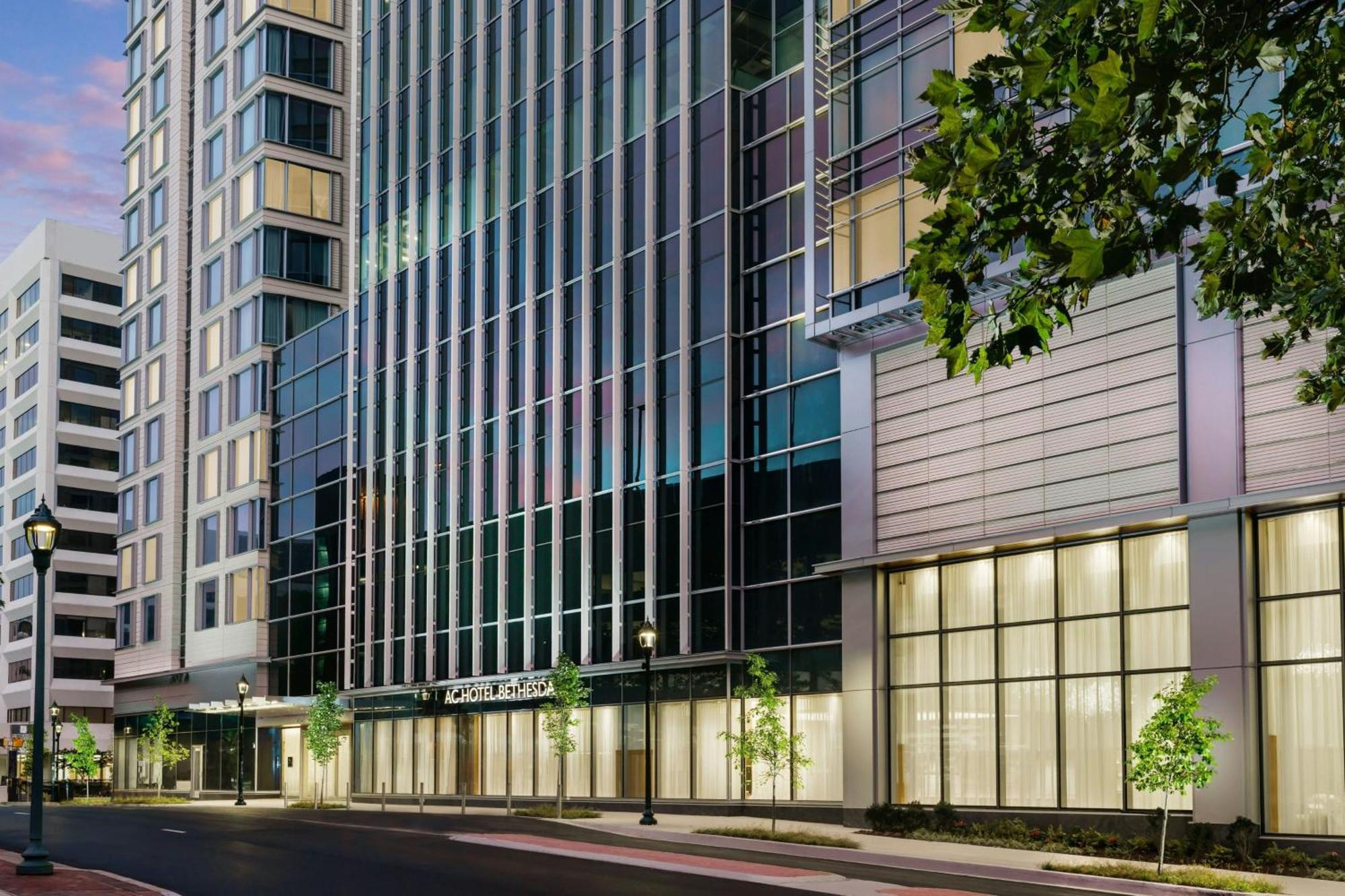 Ac Hotel By Marriott Bethesda Downtown Exteriör bild